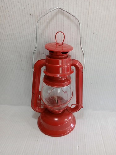 Lanterna cherosene rosso o - lanterna, a