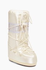 Moon Boot The Original Ivory