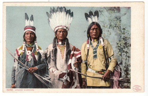 Apache indiano capo guerriero