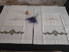 Set asciugamani in puro lino Bellora con ricamo cantù a mano 2+2