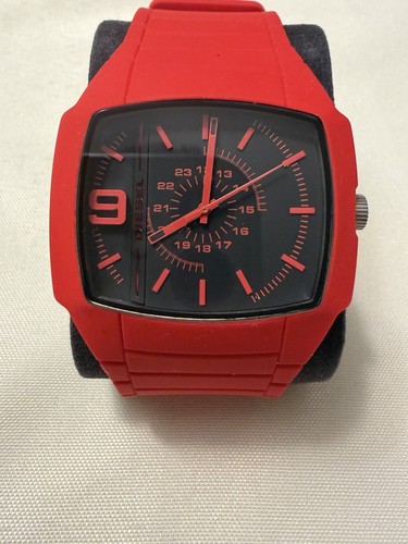 Red diesel men - watch, trojan