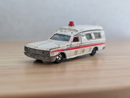 Minicar ambulanza con sirena