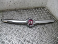 GRIGLIA CROMATA ANTERIORE FIAT 500L LOUNGE 1.2 DIESEL MK1 5DRS 2014 REF16390