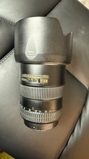 Nikon DX AF-S Nikkor 17-55 mm