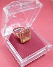 ANELLO IN ORO CON TOPAZIO?