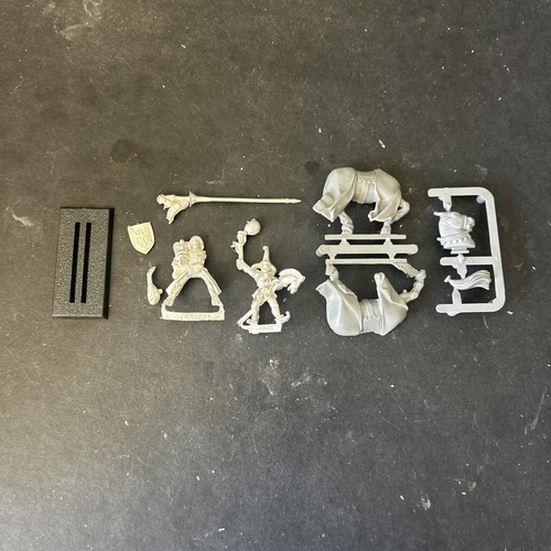 Warhammer bretonnia cavaliere - bretonnia,