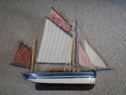 Barca vela grande parete - da,