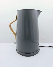 Bollitore Elettrico Stelton Emma 1,2L Manico in Legno di Faggio Grigio