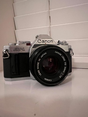 Canon fotocamera reflex - av-1,