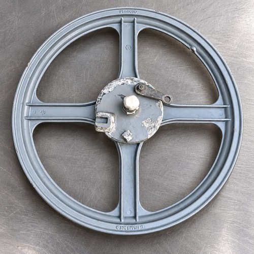 Piaggio cerchio completo - si,