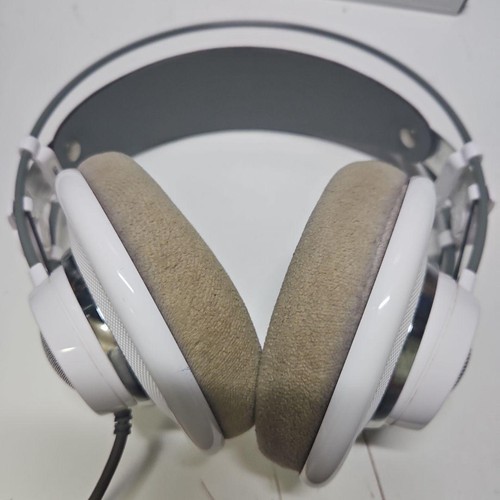 Cuffie akg k701 - akg, bianche