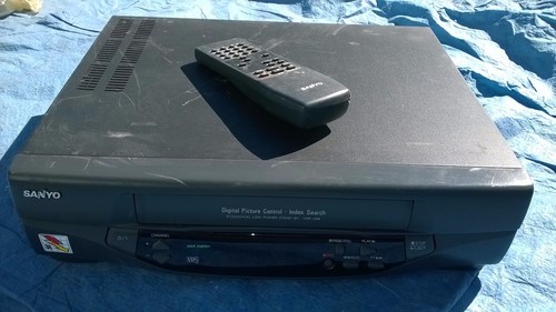 Videoregistratore vhs sanyo - videoregistratore,