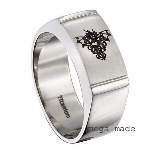 Anello titanio incisione drago - incisione,