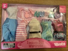 Set guardaroba bambola moda