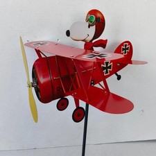 Cartoon pilot flying biplano - pilot,