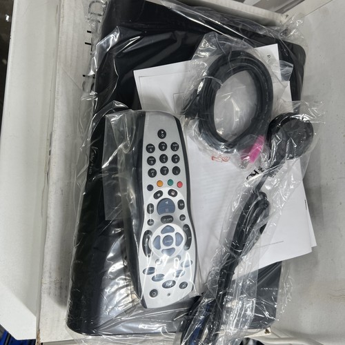 Sky box amstrad drx890 - sky+hd,