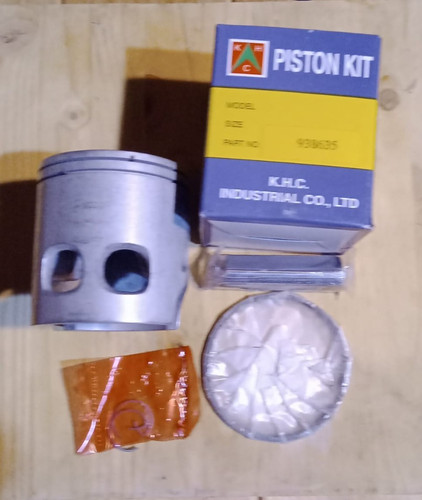 Yamaha 350 400 - 350, piston