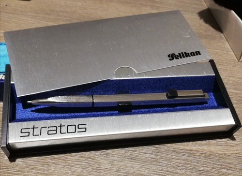 Penna pelikan stratos - penna, a