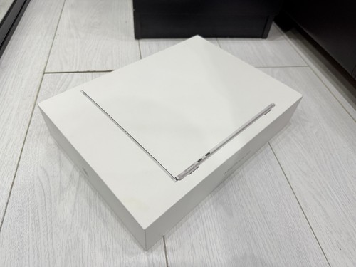 Nuovo apple macbook - nuovo*,