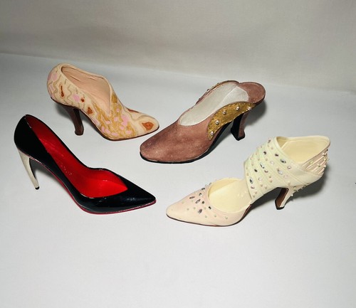 Just the right - just, shoe