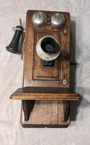 Antico telefono parete - telefono,