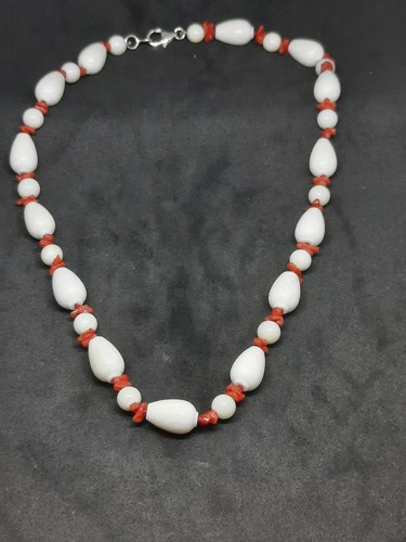 Collana corallo bianco - corallo, e