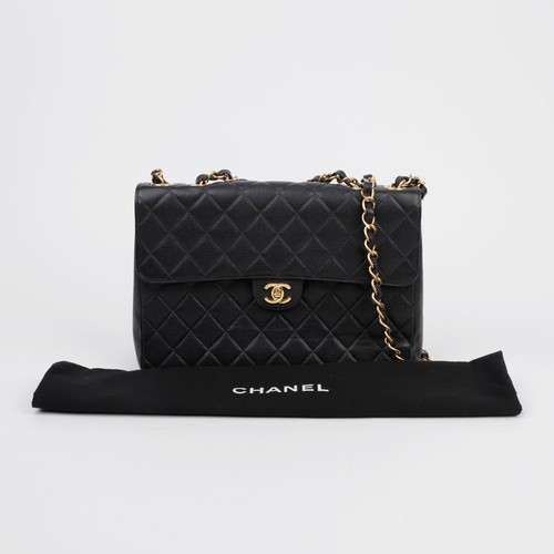 Chanel classic jumbo shoulder - chanel,
