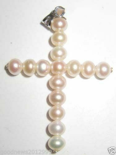 Collana con ciondolo croce