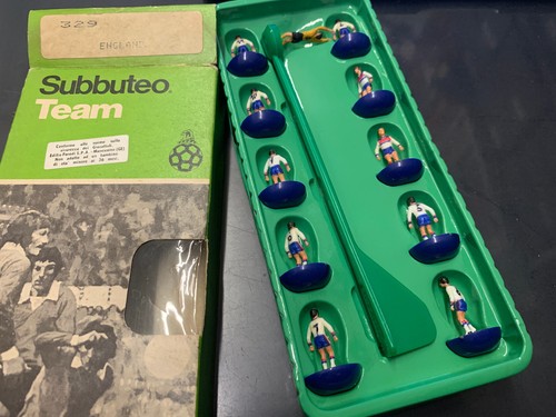 Subbuteo team 329 new - 329, england-