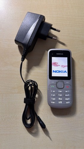 Nokia 607 cellulare - rm-607,