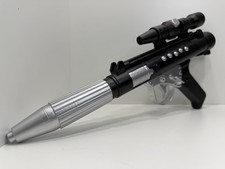 Star wars 17 blaster - star,
