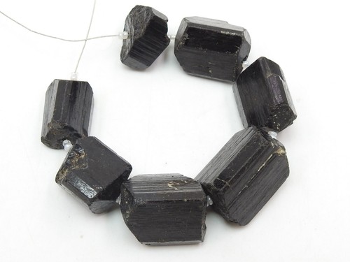 Pepite sfaccettate - , in