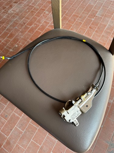 Meccanismo apri sella piaggio