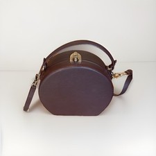 Bellissima borsa donna Bertoni 1949 Bertoncina viola vitello francese. Ottime condizioni. Prezzo consigliato £ 1.000