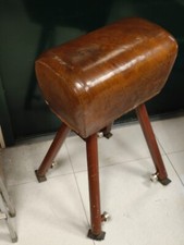 Cavallina da palestra vintage per salto anni'50