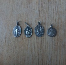 Vintage Lotto 4 Medagliette