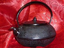 TEIERA GHISA GIAPPONESE TETZUBIN NANBU FIRMATA 南部　特製- 2 LITRI - JAPANESE TEAPOT 