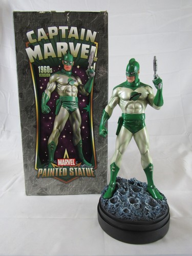 Statua bowen designs marvel - bowen,