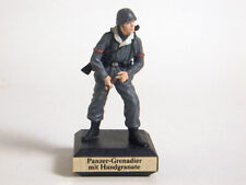 Soldato Tedesco con granata WW2