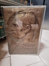 Libro Mussolini  "Un uomo