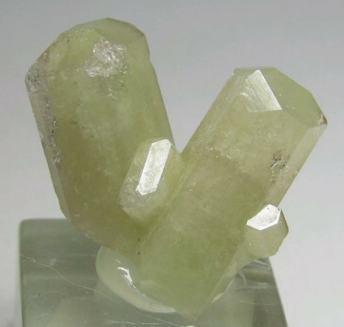Cristallo vesuvianite quadrato - cristallo,