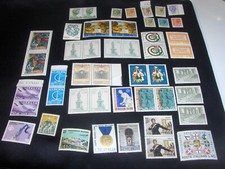 FRANCOBOLLI ITALIA REPUBBLICA 40 PZ NUOVI LOTTO STOCK VEDERE BENE FOTO E INFO A1