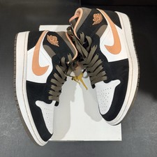 Nike Air Jordan 1 SE Mid Peach