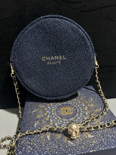 Chanel beauty holiday - beauty, pouch