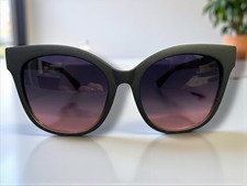 Quay Sunglasses ITS MY WAY
