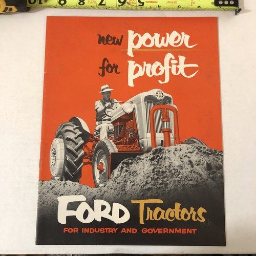 Brochure trattore agricolo