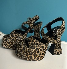 Current Mood Fuzzy Leopard