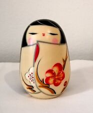 Bambola Kokeshi Aspettando La