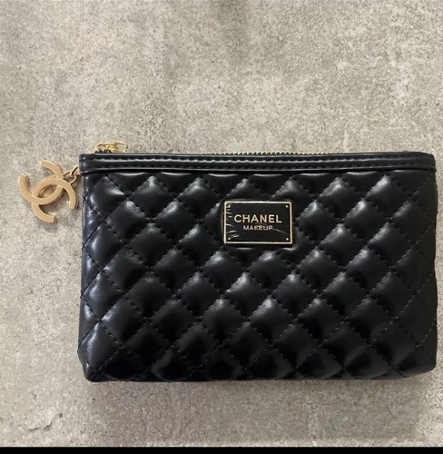 Chanel novelty make vip