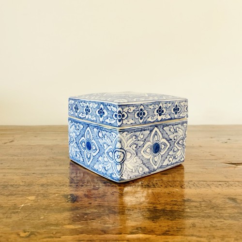 Elegante scatola ceramica - scatola,